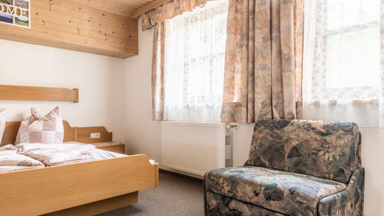 Griessenkarblick_Schlafzimmer1
